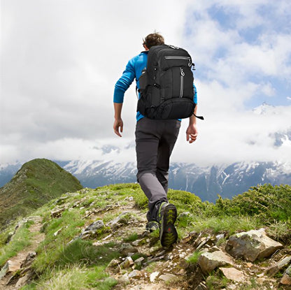 Sac à dos pour randonnée fabriqué en nylon renforcé avec des coutures solides